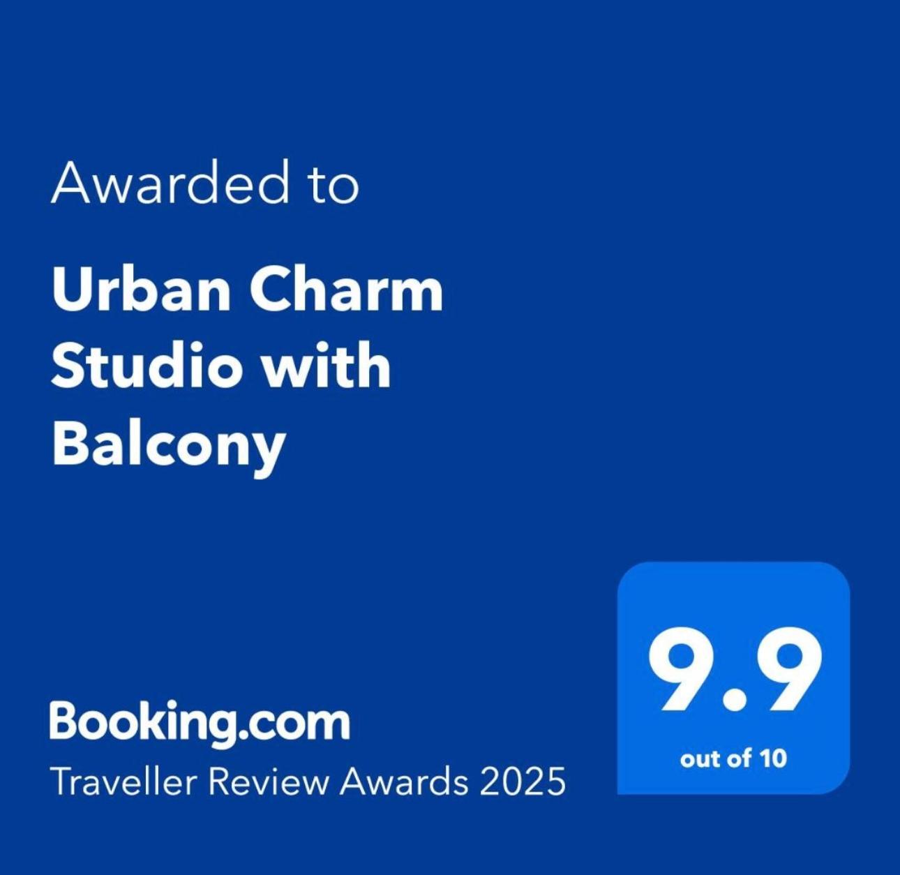 Urban Charm Studio With Balcony Tirana Buitenkant foto